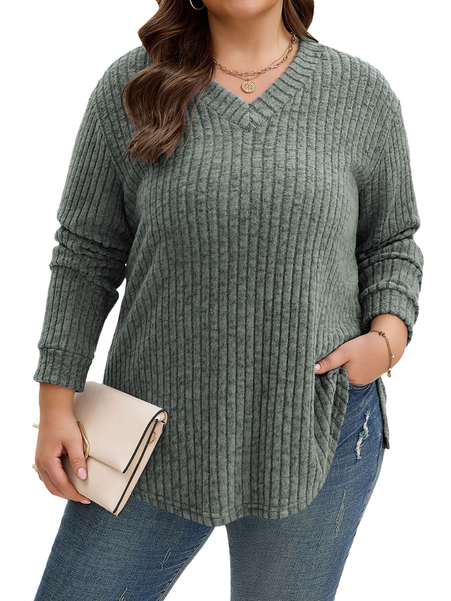 TEMOFON Plus Size Long Sleeve Shirts for Women V Neck Curved Hem Tunic Tops Lightweight Casual Loose Fit Fall Tops