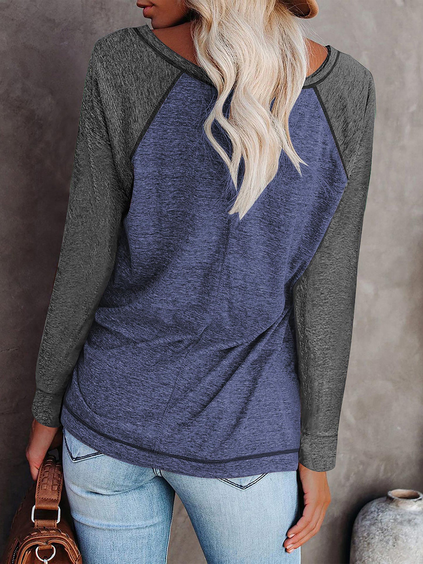 TEMOFON Long Sleeve Tops for Women Casual Crew Neck T Shirts Fall Color Block Tunic Tops Casual Gray Loose Shirts for Women