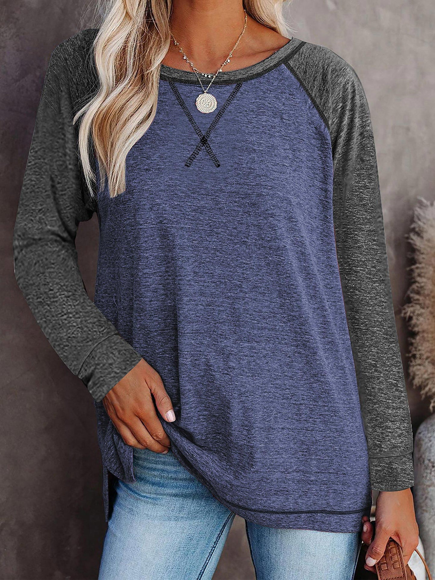 TEMOFON Long Sleeve Tops for Women Casual Crew Neck T Shirts Fall Color Block Tunic Tops Casual Gray Loose Shirts for Women