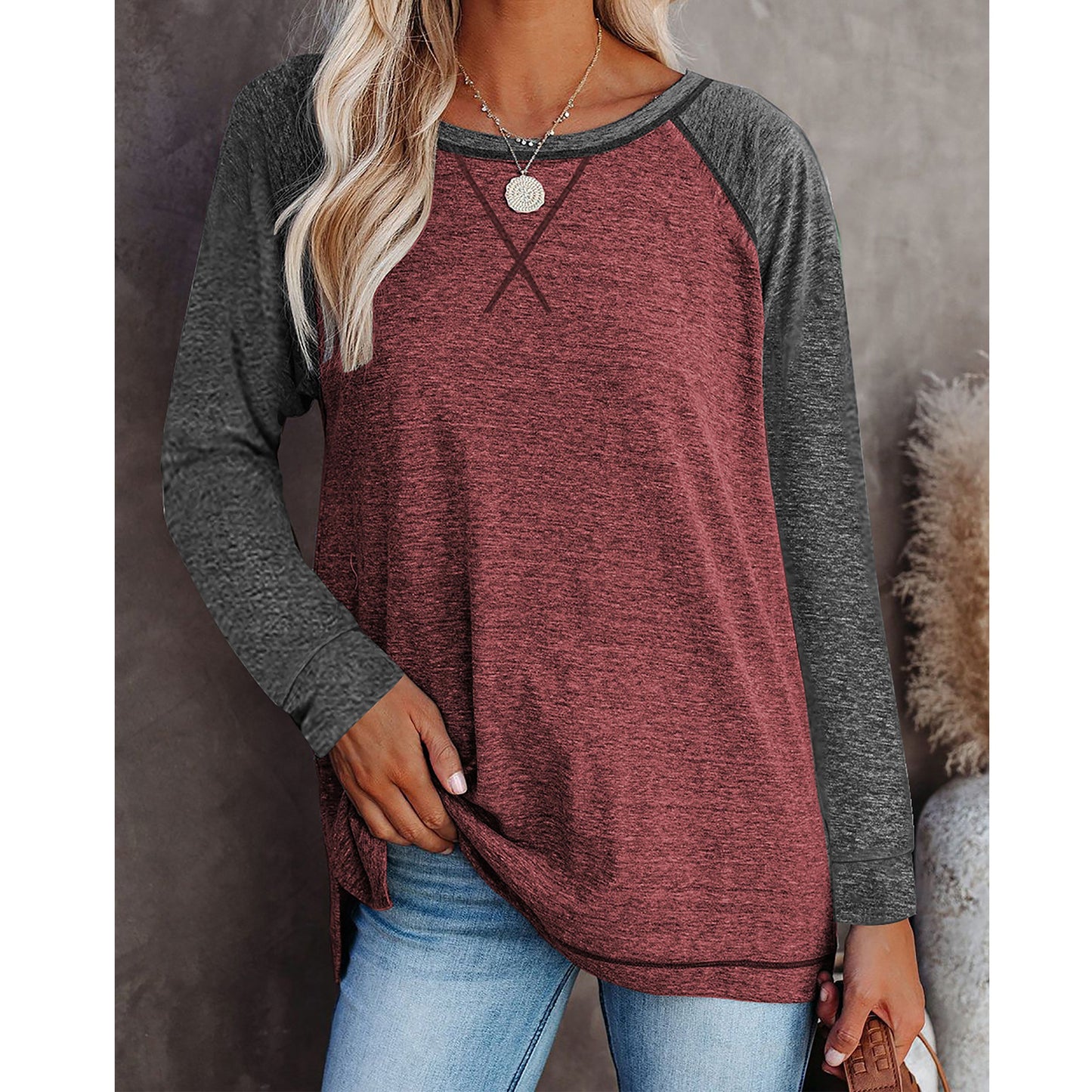 TEMOFON Long Sleeve Tops for Women Casual Crew Neck T Shirts Fall Color Block Tunic Tops Casual Gray Loose Shirts for Women
