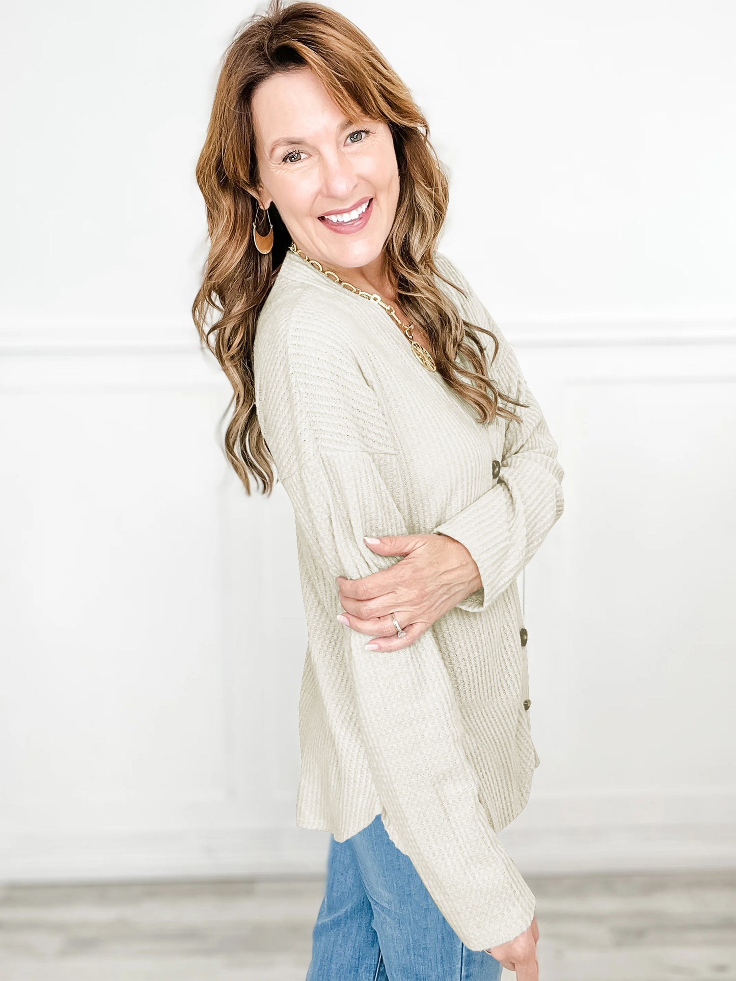 SHIBEVER Women Tops Buttons Down Long Sleeve Shirts for Women V Neck Waffle Knit Lightweight Ladies Cardigan for Women Fall Shirt Winter Clothes